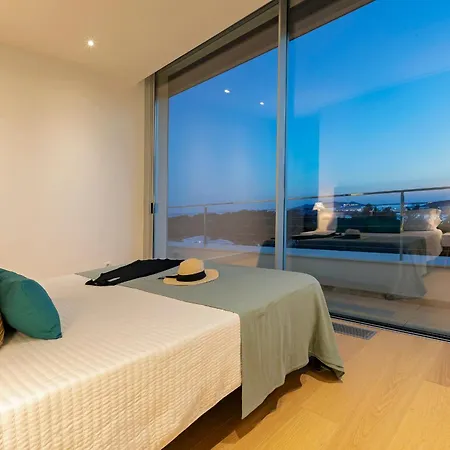 In Ibiza Town Sleeps 10 - Vue * Talamanca (Ibiza)